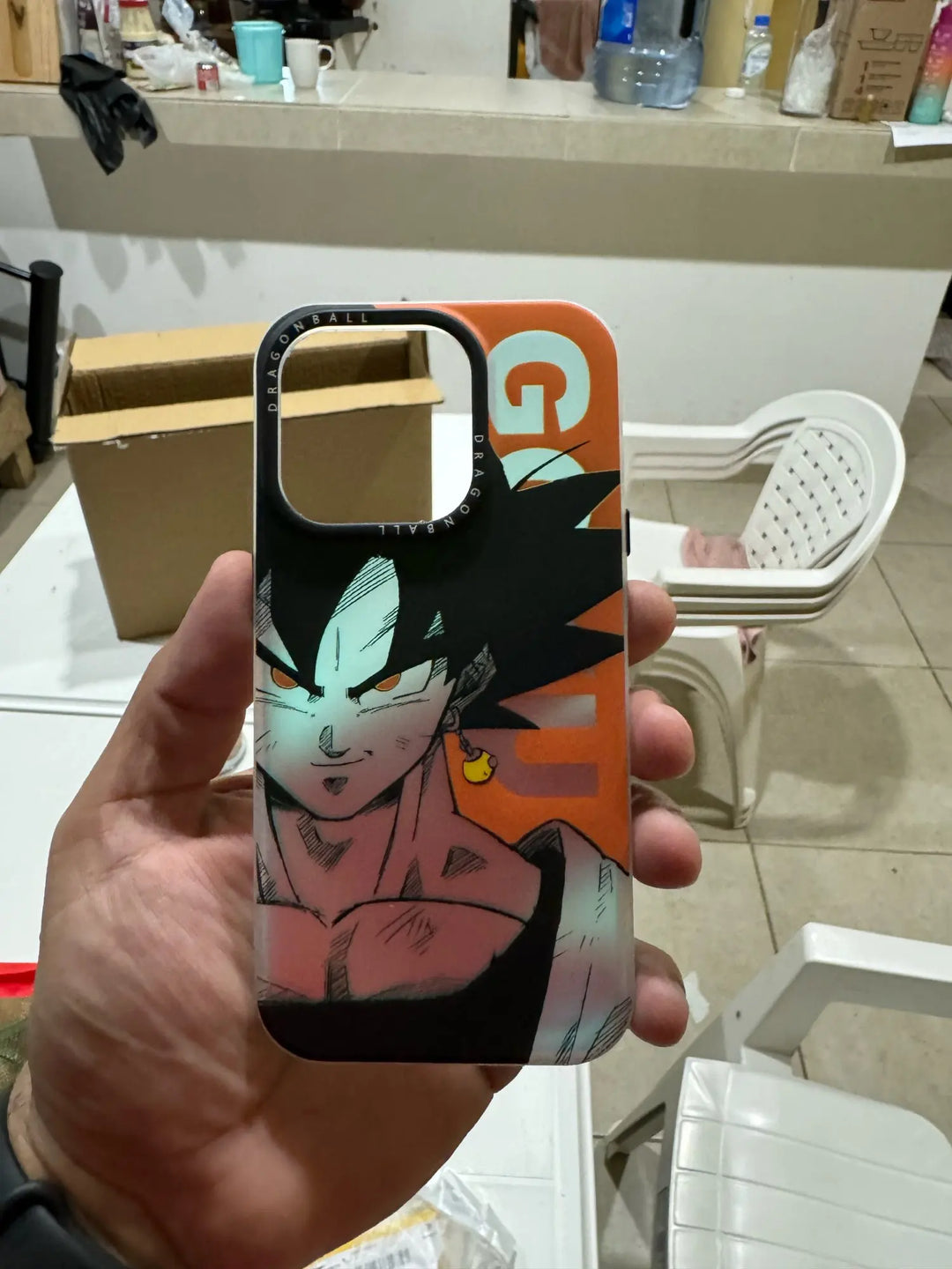 Phone case of Goku wearing the Potara earrings